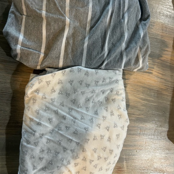 Bert’s bees fitted crib sheets - Picture 1 of 3